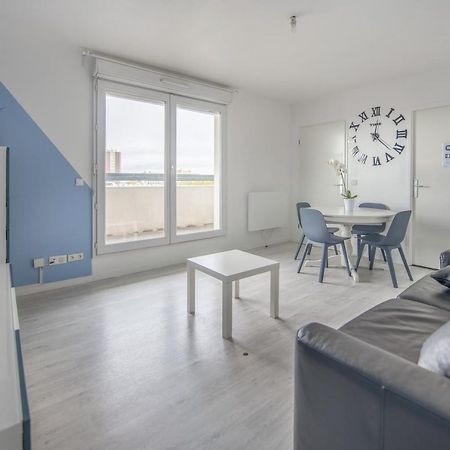Bel Appartement De 2 Chambres A 40 Min De Paris Courcouronnes Bagian luar foto